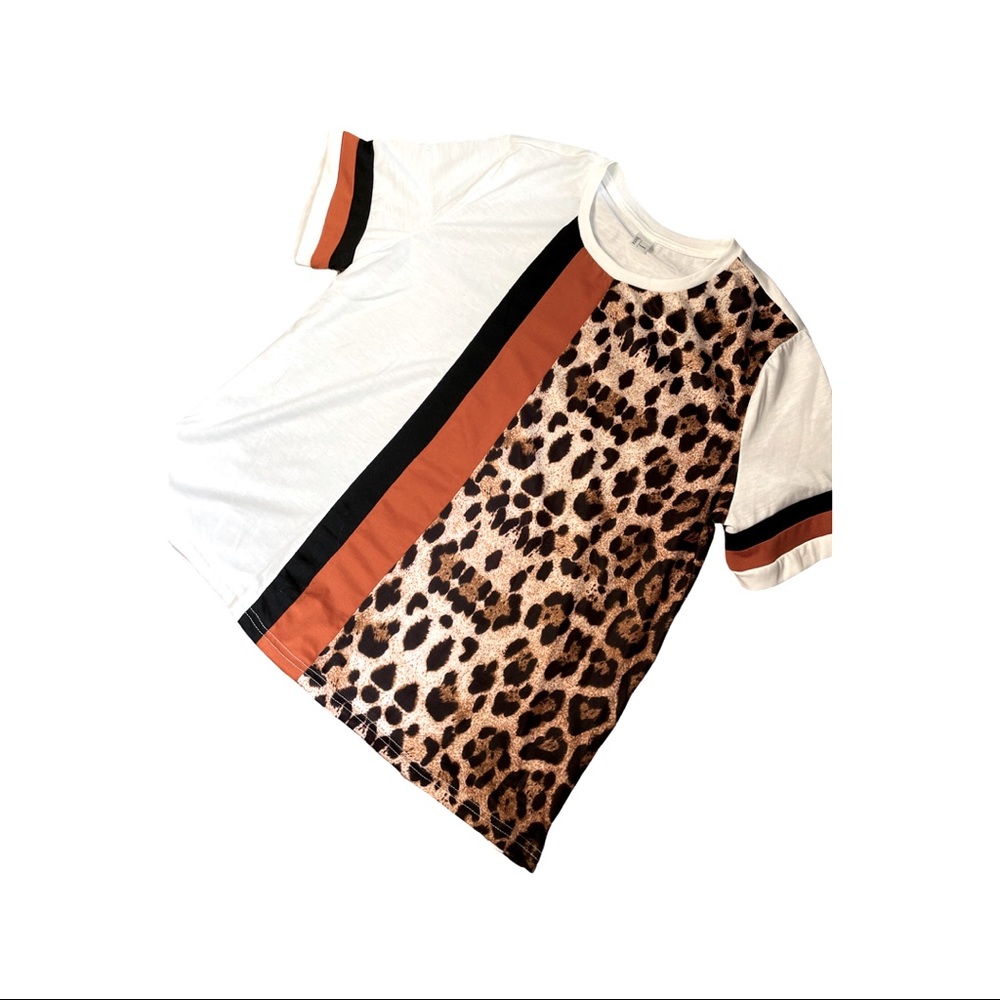 Cute patchwork leopard tee - L